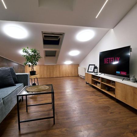 Last Floor Two Level Apartment With Fantastic View Riga Exterior photo